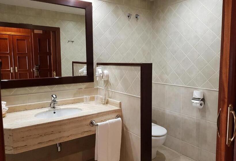 高级大房间, Cotiella