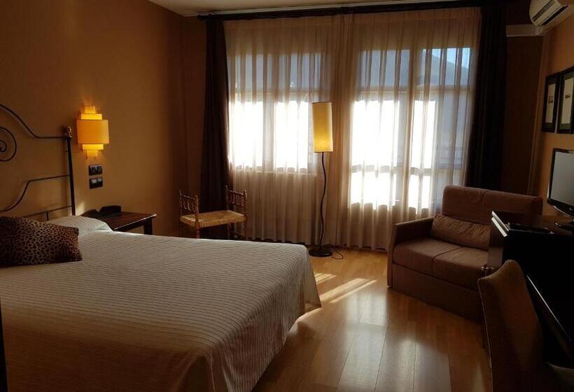 高级大房间, Cotiella