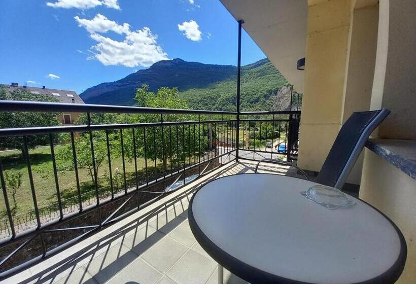 高级大房间, Cotiella