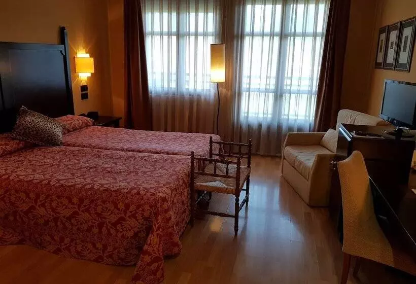 Superior-huone, Cotiella