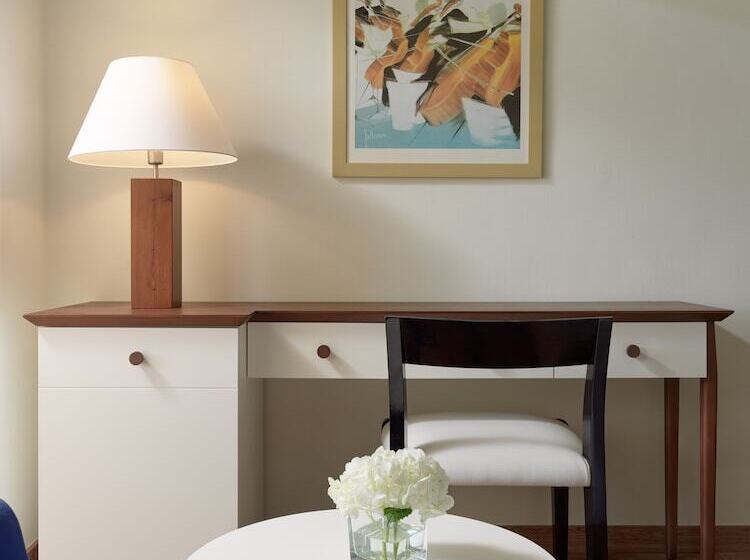 Quarto Estandar, H10 Salauris Palace
