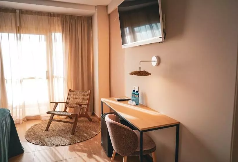 اتاق سوپریور با چشم‌انداز دریا, htop Amaika 4* Sup - Adults Only