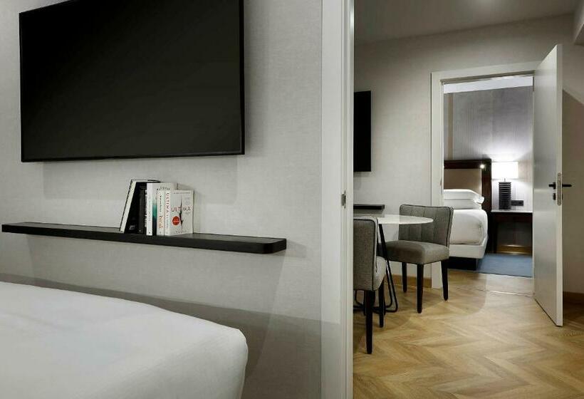 سوییت اجرایی, Hyatt Regency Hesperia Madrid