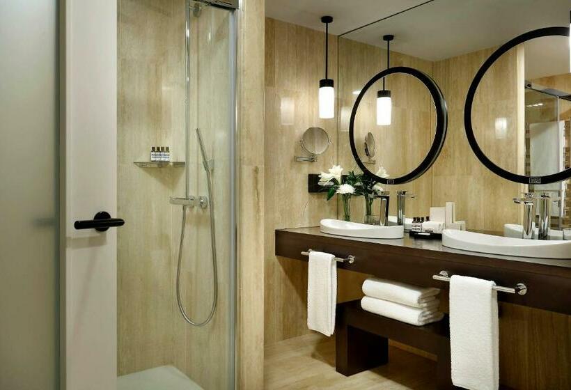 سوییت اجرایی, Hyatt Regency Hesperia Madrid