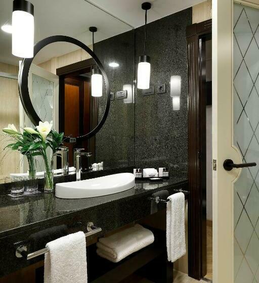 اتاق لوکس با تخت بزرگ, Hyatt Regency Hesperia Madrid