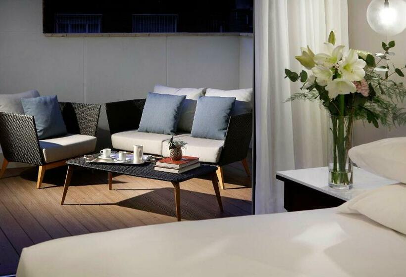 اتاق استاندارد با تخت بزرگ, Hyatt Regency Hesperia Madrid