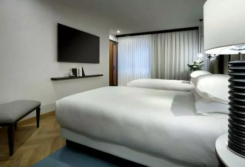 スタンダードルーム, Hyatt Regency Hesperia Madrid