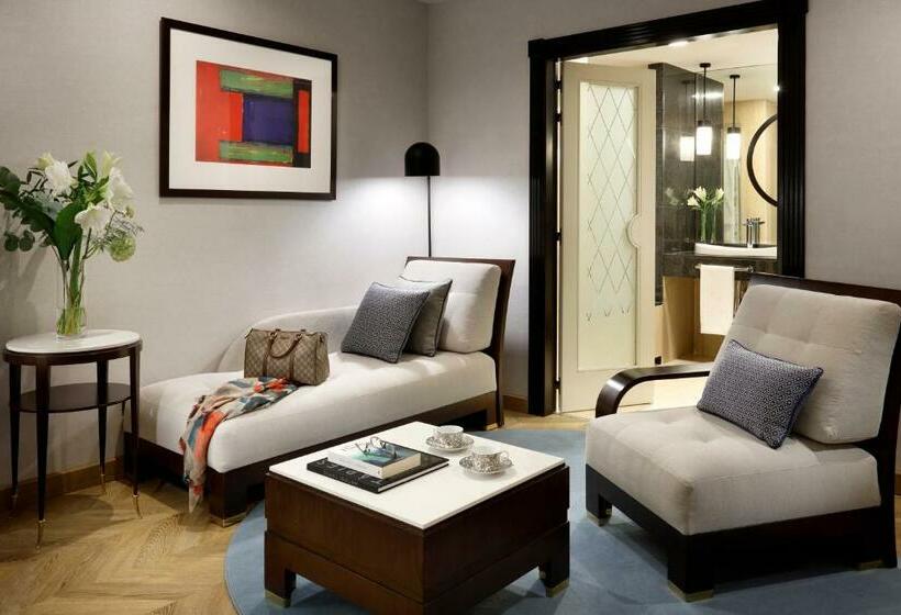 Deluxe Suite King Bed, Hyatt Regency Hesperia Madrid