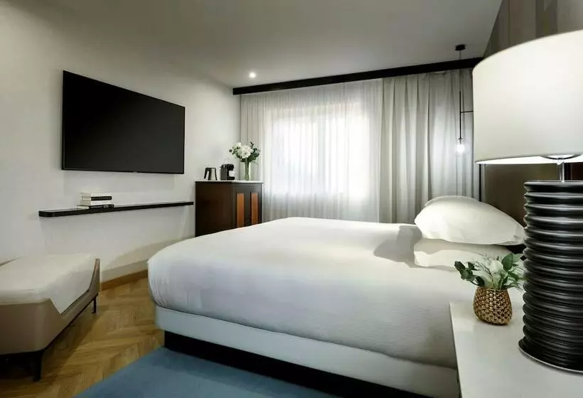 デラックスルーム, Hyatt Regency Hesperia Madrid