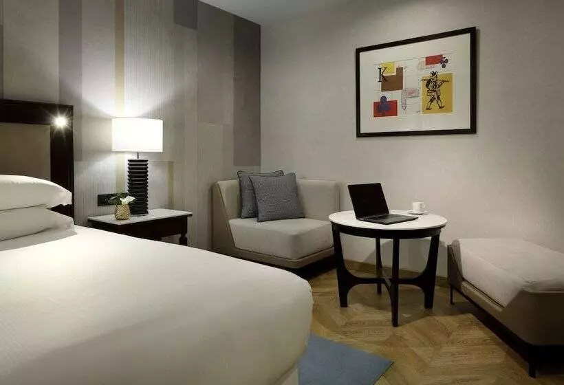 デラックスルーム, Hyatt Regency Hesperia Madrid