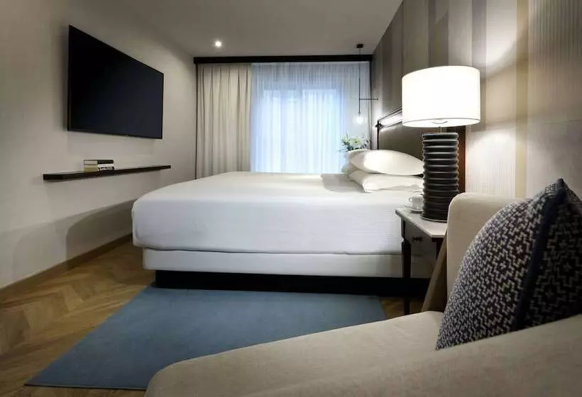 テラス付きデラックスルーム, Hyatt Regency Hesperia Madrid