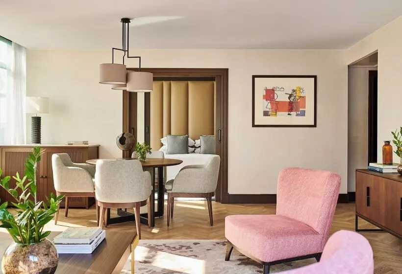 プレジデントスイートルーム, Hyatt Regency Hesperia Madrid