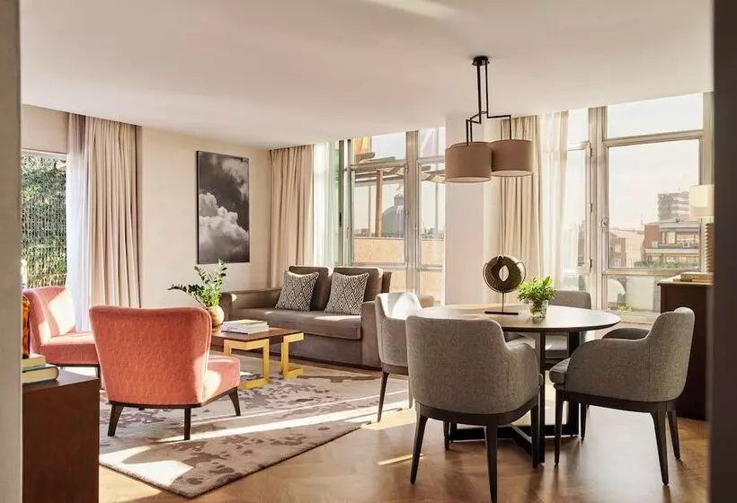 プレジデントスイートルーム, Hyatt Regency Hesperia Madrid
