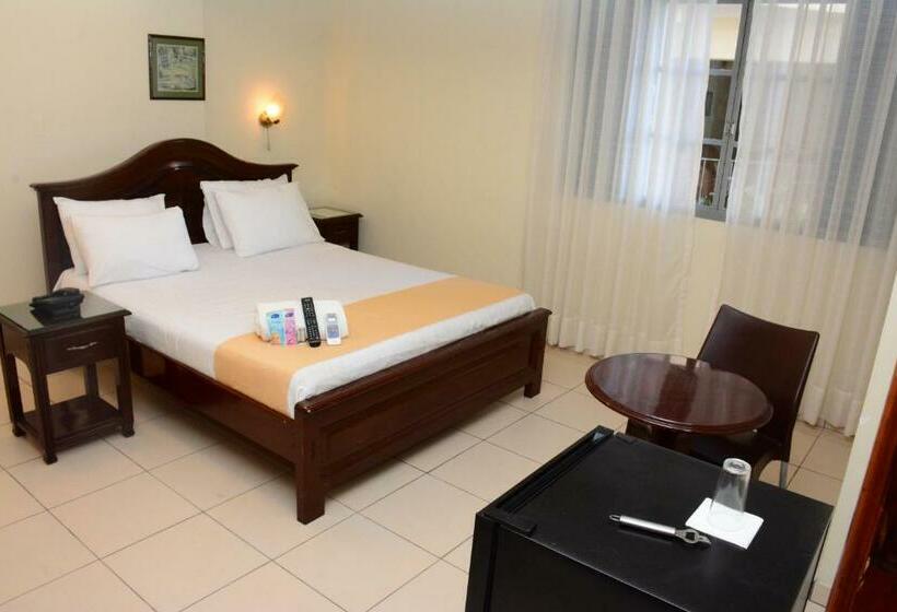 اتاق استاندارد, La Siesta