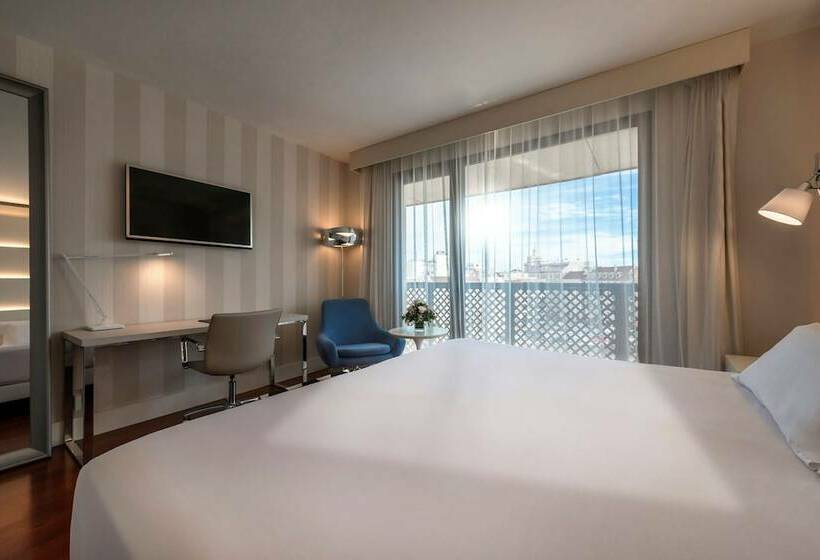 اتاق استاندارد با چشم‌انداز, NH Malaga