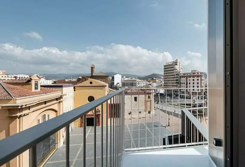 اتاق استاندارد با چشم‌انداز, NH Malaga