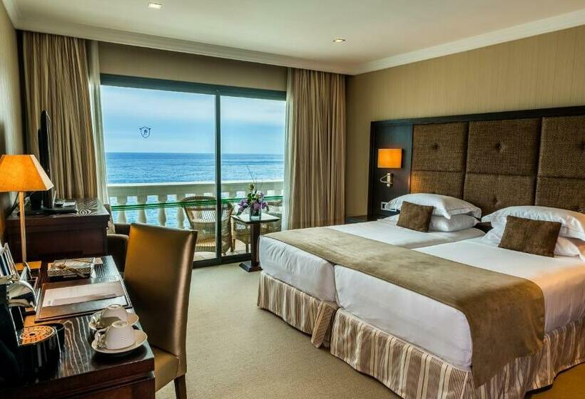 プレミアムトリプルルーム, Nixe Palace