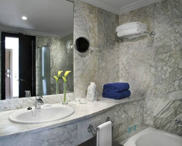 オーシャンビュースーペリアールーム, Nixe Palace