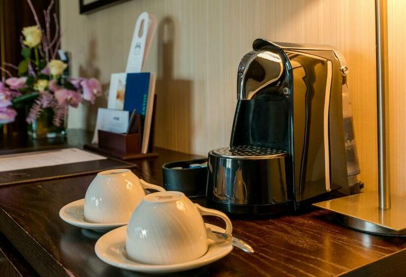 シングルデラックスルーム, Nixe Palace