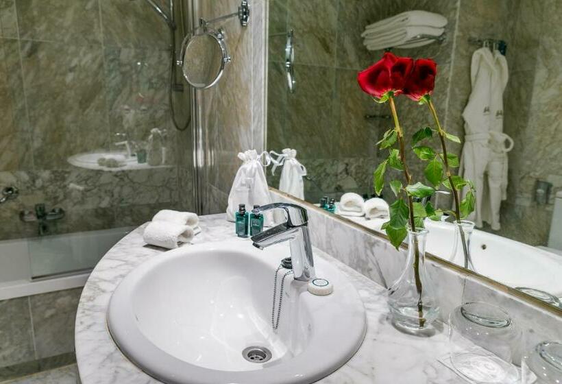 シングルデラックスルーム, Nixe Palace