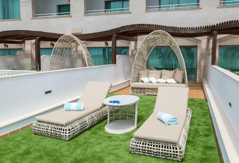 オーシャンビューデラックスルーム, Nixe Palace