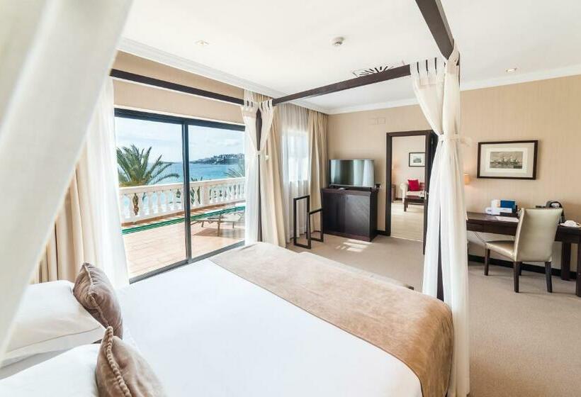 オーシャンビュースイート, Nixe Palace