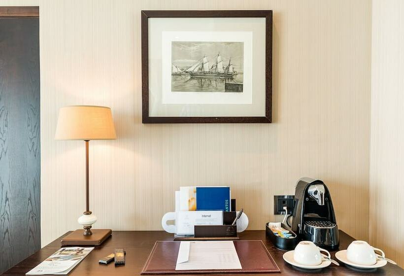 ジュニアスイート, Nixe Palace