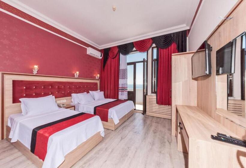 اتاق استاندارد سه تخته با بالکن, Olimpic