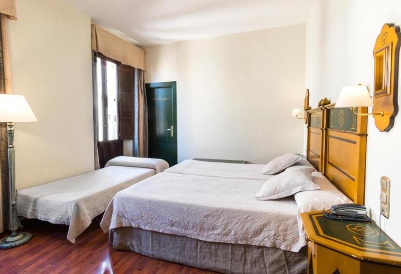 اتاق استاندارد, Plaza Nueva