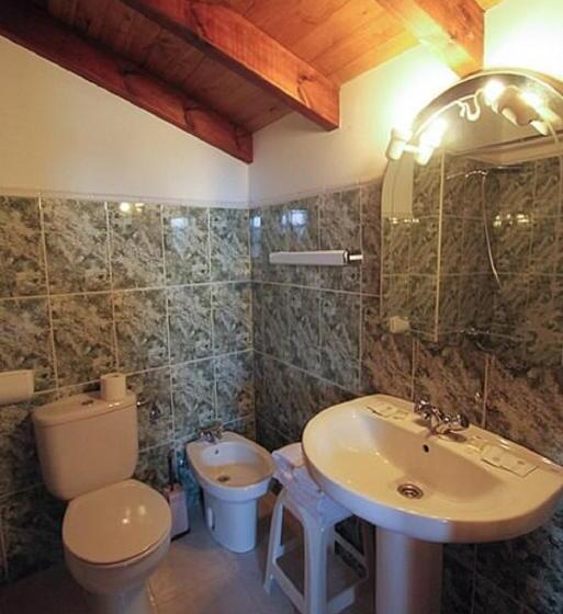 اتاق استاندارد سه نفره, Rural Ovio