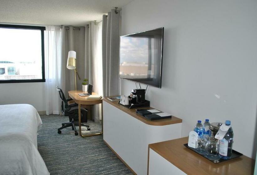 غرفة كلاسيكية سرير كينج, Sheraton Miami Airport Hotel And Executive Meeting Center