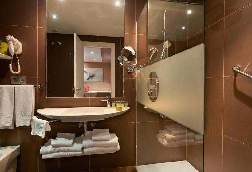 اتاق اجرایی, Silken Monumental Naranco