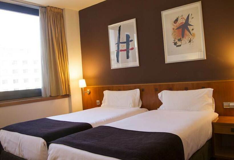 Номер Стандарт, Viladomat