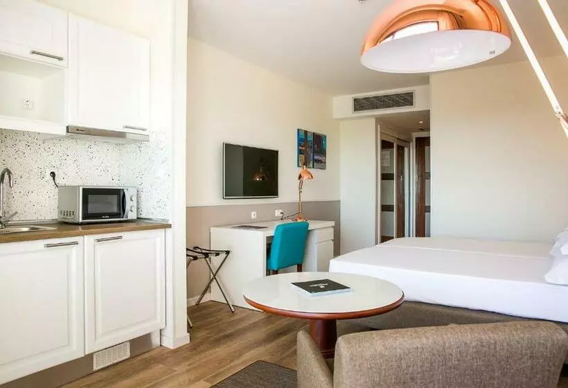 اتاق لوکس با چشم‌انداز دریا, Pestana Cascais Ocean & Conference Apart