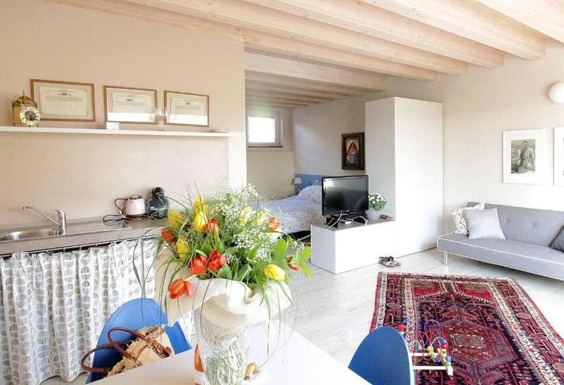 استودیو استاندارد با تراس, Agriturismo Corte Patrizia