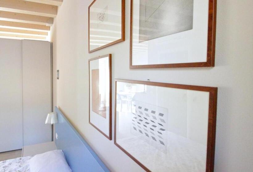 جناح جونيور مزوَّد بتراس, Agriturismo Corte Patrizia