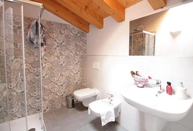 スーペリアスタジオ, Agriturismo Corte Patrizia