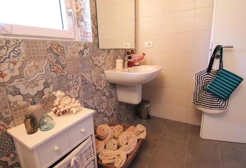 Deluxe Suite King Bed, Agriturismo Corte Patrizia