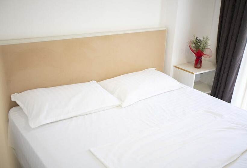 スタンダードトリプルルーム, Horizont