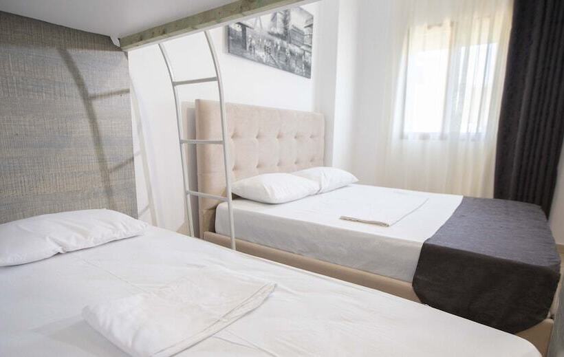 バルコニー付きスタンダードステューディオ, Horizont