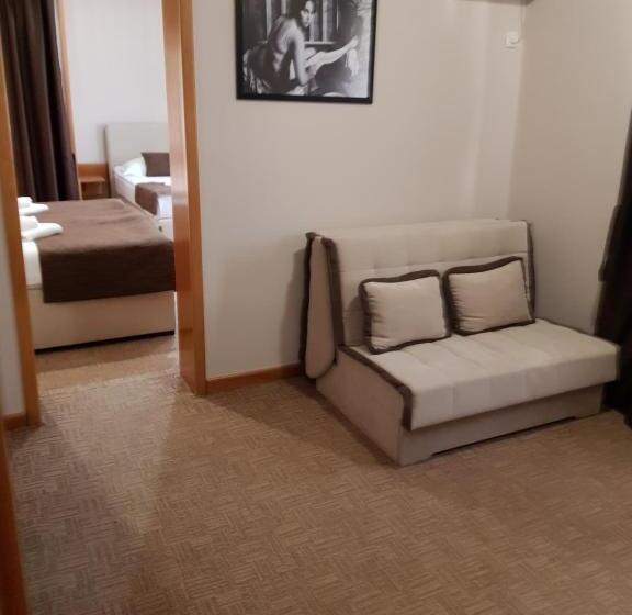 استودیوی استاندارد, Yugoslavia