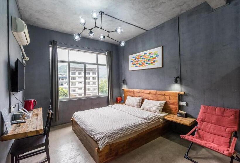 Номер Deluxe Вид на Горы, Hi Grey Hostel Xingping
