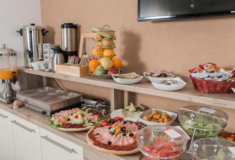 اتاق استاندارد یک نفره, Tehnograd