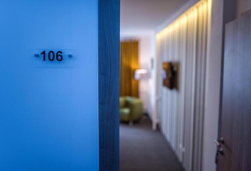 اتاق استاندارد, Tehnograd