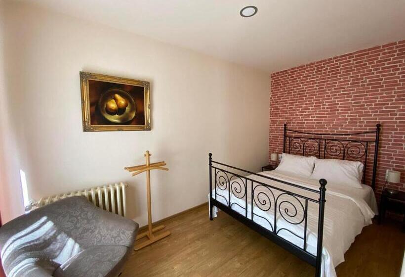 آپارتمان 1 خوابه با تراس, Zámeček Na čeladné