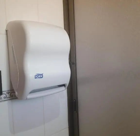 اتاق استاندارد چهار تخته, Hostal Candelaria
