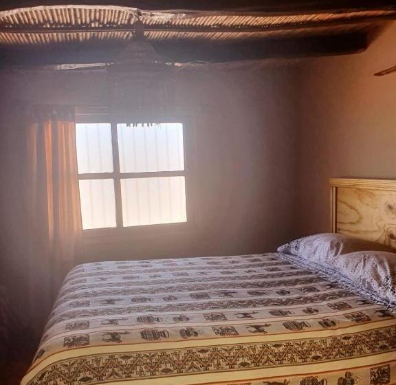 Quarto Quádruplo Estandar, Hostal Candelaria