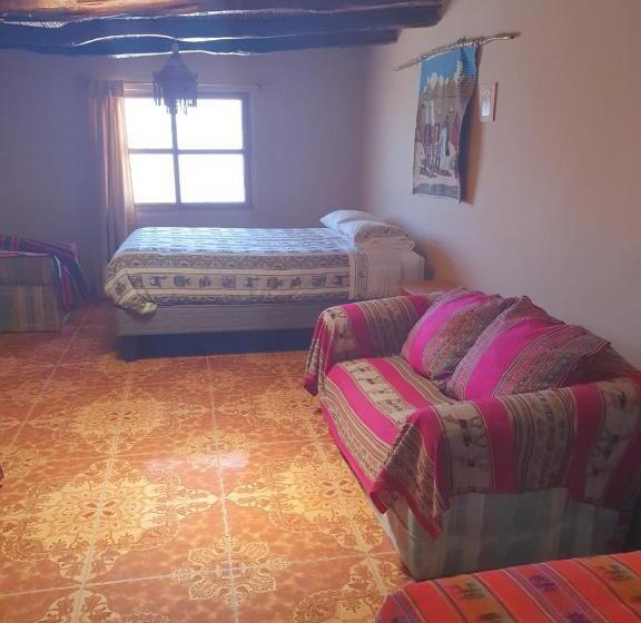 Quarto Quádruplo Estandar, Hostal Candelaria