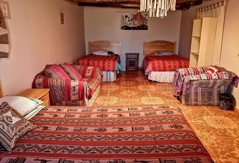 Quarto Quádruplo Estandar, Hostal Candelaria
