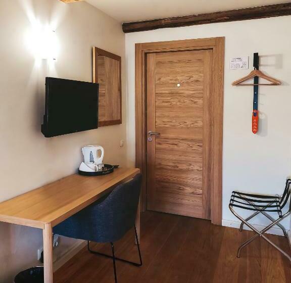 اتاق استاندارد یک نفره, Kupfernams